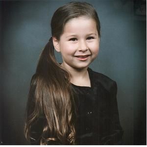 Meet your Posher, Mikayla